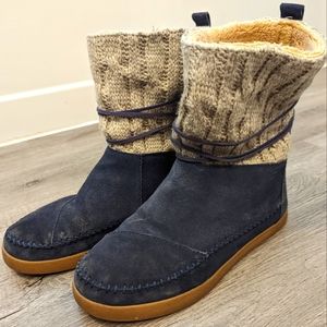 Toms leather faux fur lined boots size 8